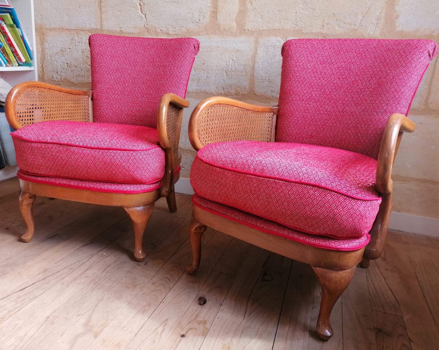 Rouge - deux fauteuils